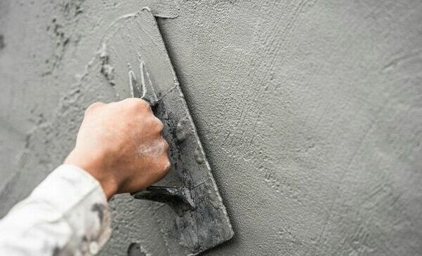 Gips budowlany a szpachlowy - jakie są różnice w zastosowaniu?